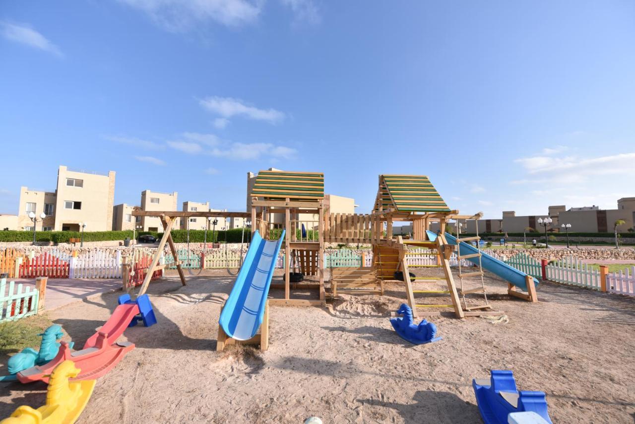 Tolip North Coast Hotel El Alamein Exterior foto Playground in El Alamein
