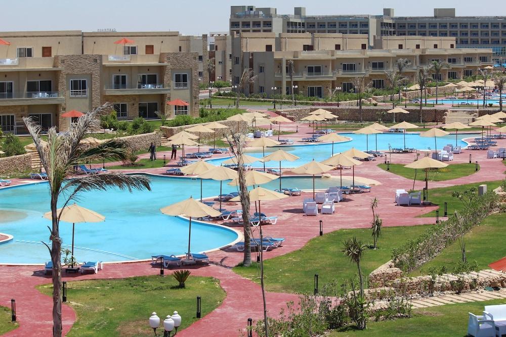 Tolip North Coast Hotel El Alamein Exterior foto El Alamein