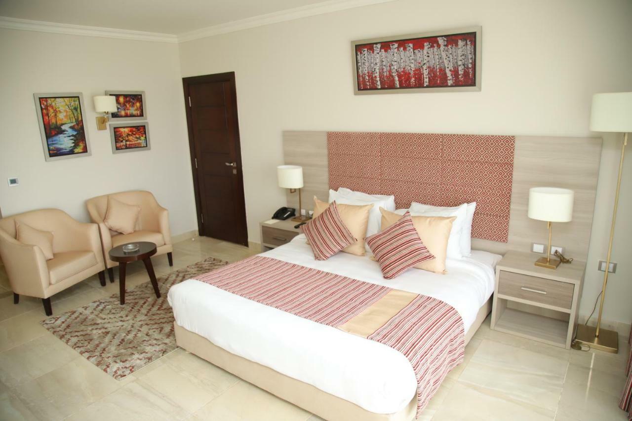 Tolip North Coast Hotel El Alamein Exterior foto A bedroom at the hotel
